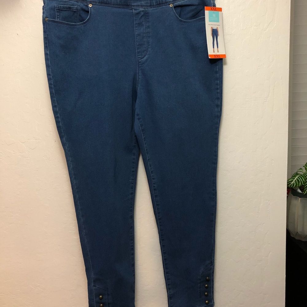 🌻NWT Martha Stewart denim leggings🌻